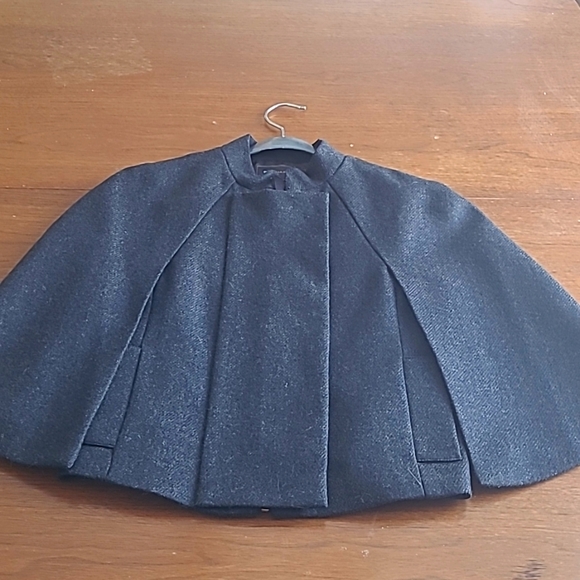 Stunning BCBGMAXAZRIA shawl  coat let xs - Picture 1 of 7